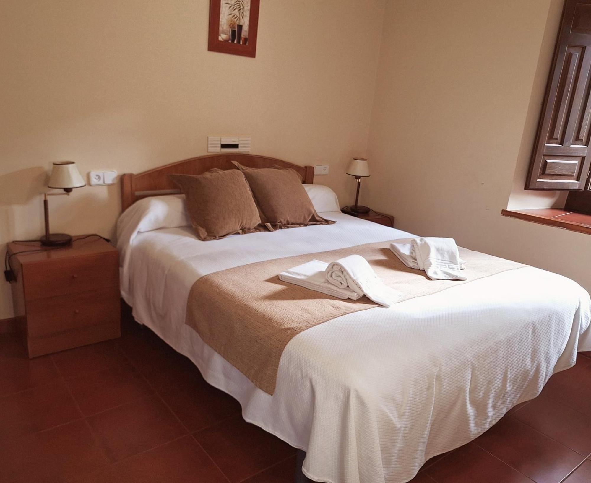 Hostal Rio Duero Molinos de Duero Ngoại thất bức ảnh